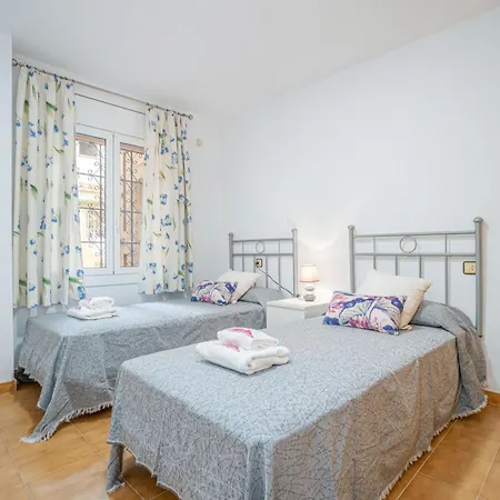 Basic Comfort Apartamento Gran Reserva 8021 Empuriabrava